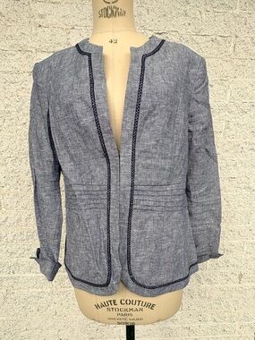 Frank Lyman Linen Blazer